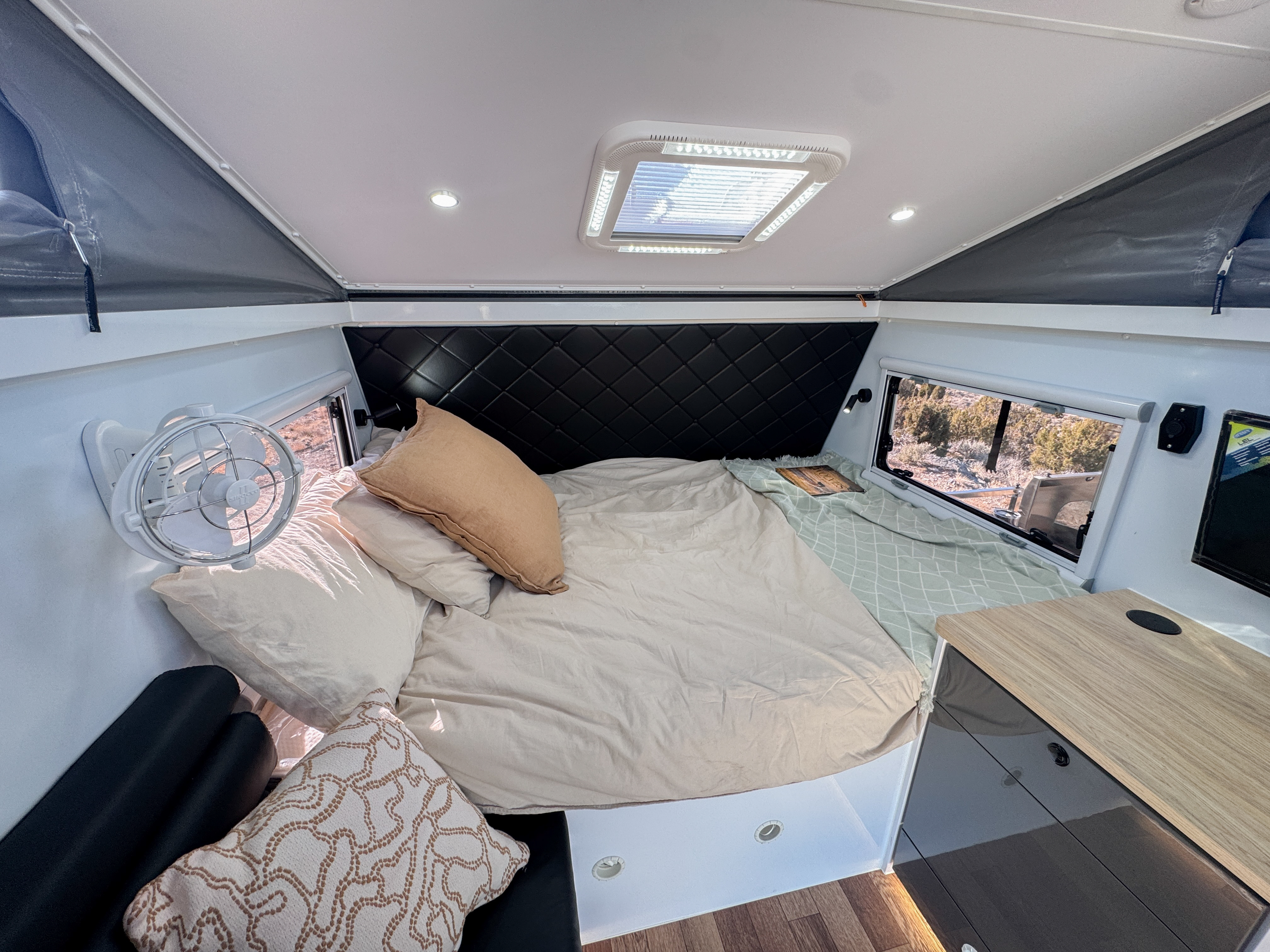 XT9 Interior